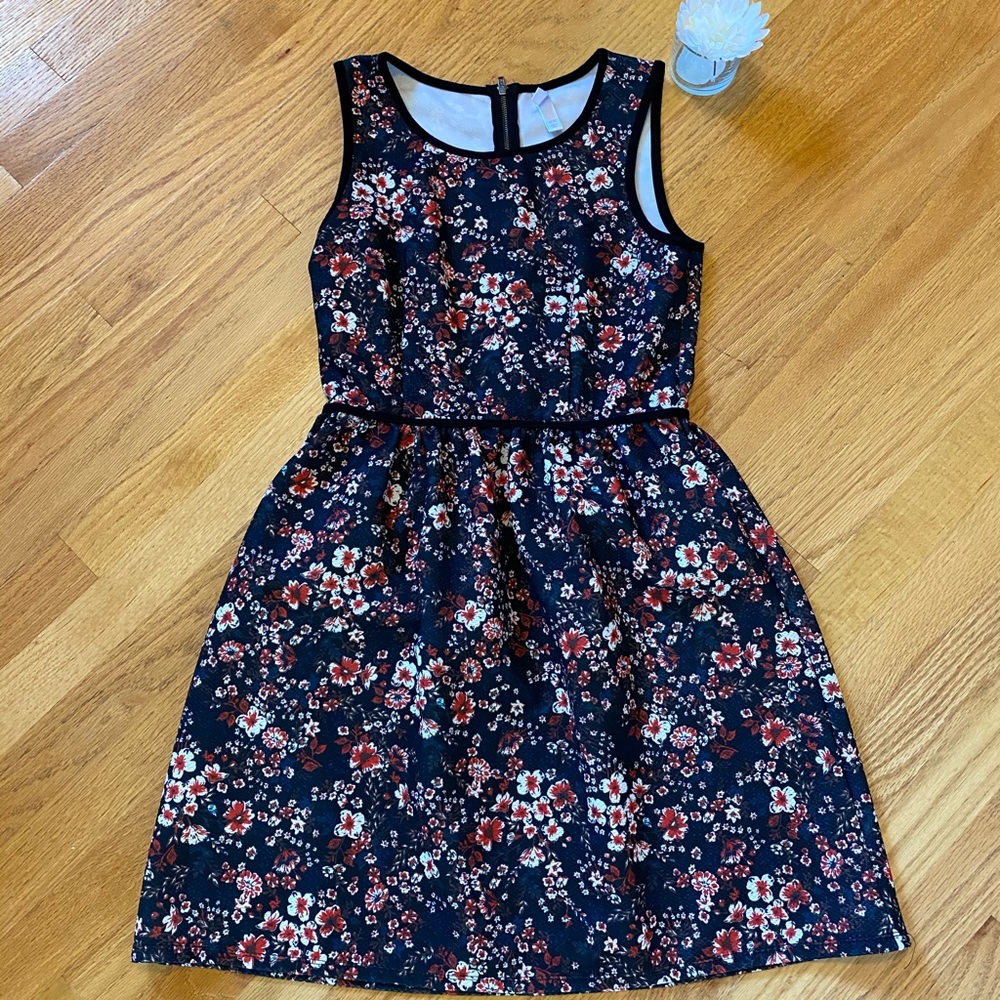 Floral Xhilaration Dress - Picture 5 of 7